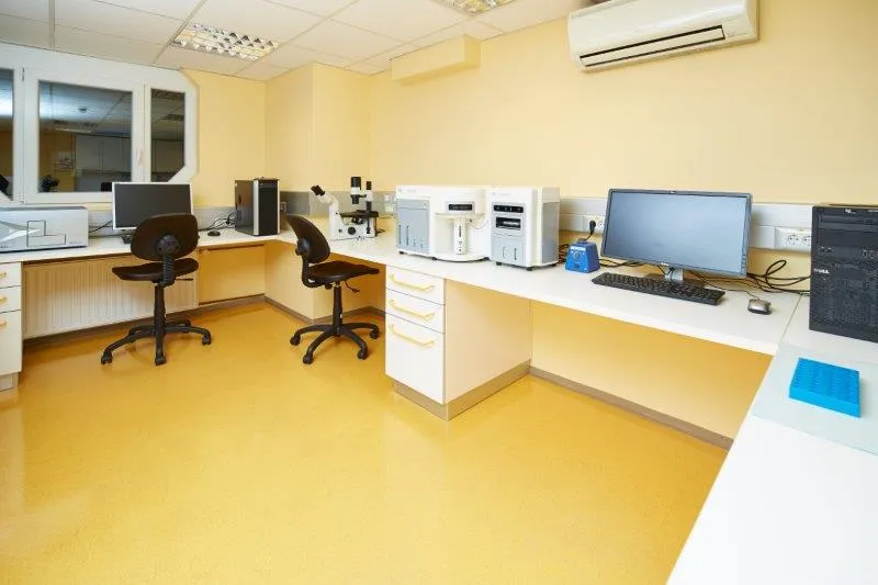 Celični laboratorij 2
